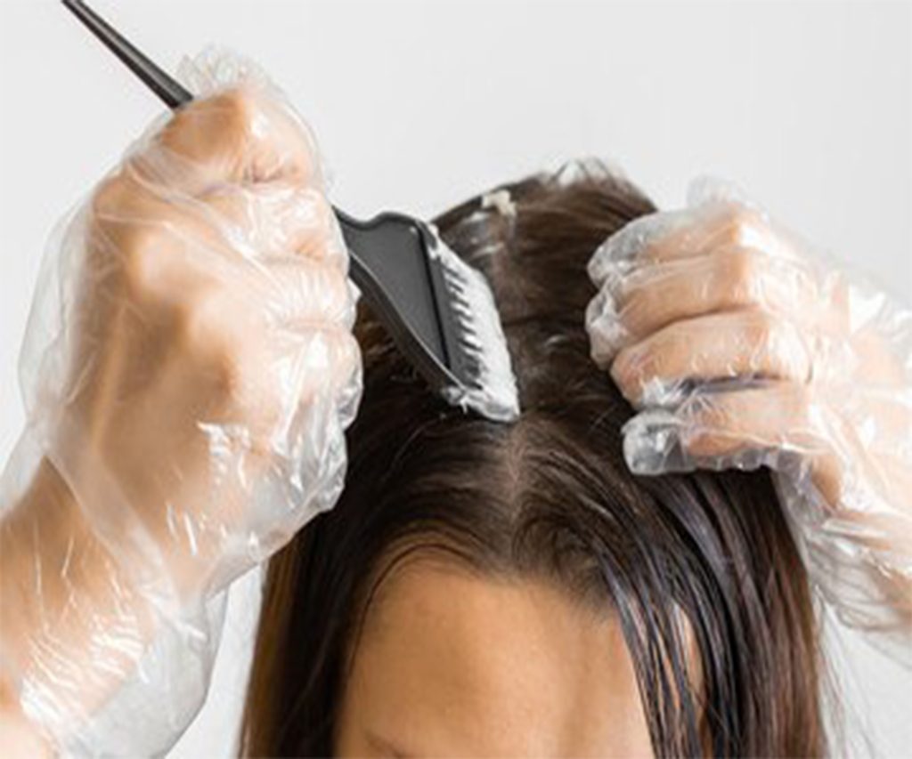 پیشنهادات برای بهبود جذب رنگ در موهای چرب.